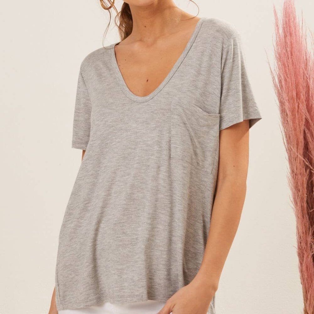 New Lush Heather Gray Elevated Pocket Tee